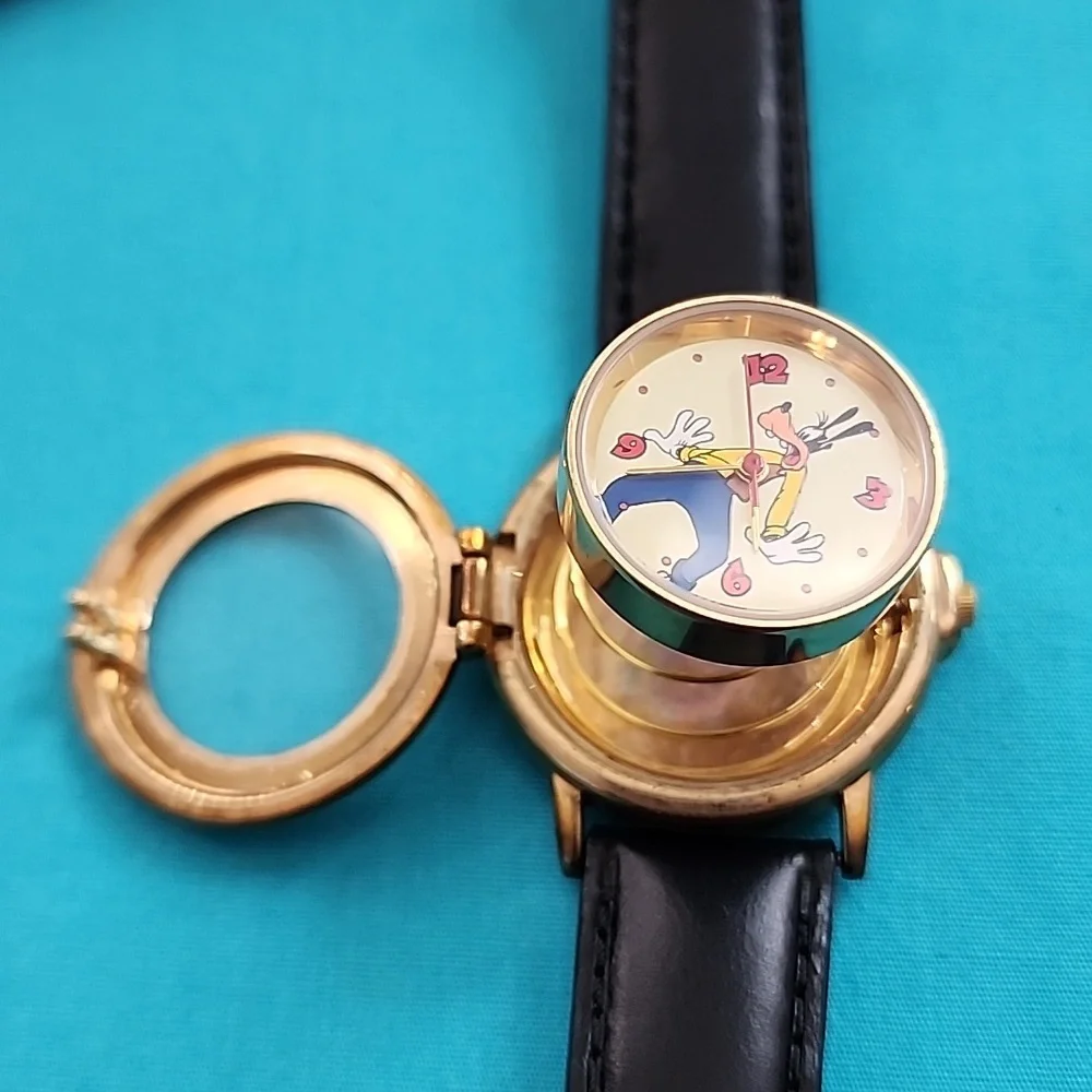 Rare Vintage Disney Pop Up Goofy Watch
